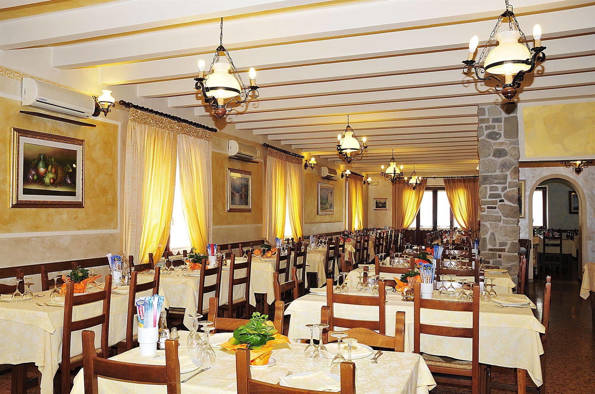 Locanda Al Pigno Сона Экстерьер фото